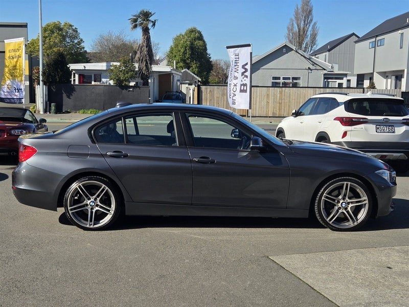 2013 BMW 328i 2.0 Turbo 180kW, photo 2