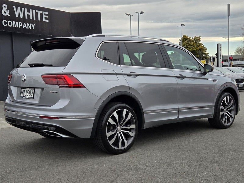 2021 Volkswagen Tiguan Allspace R-Line 4Motion, photo 3