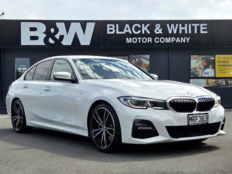 2020 BMW 330i Motorsport - NZ New