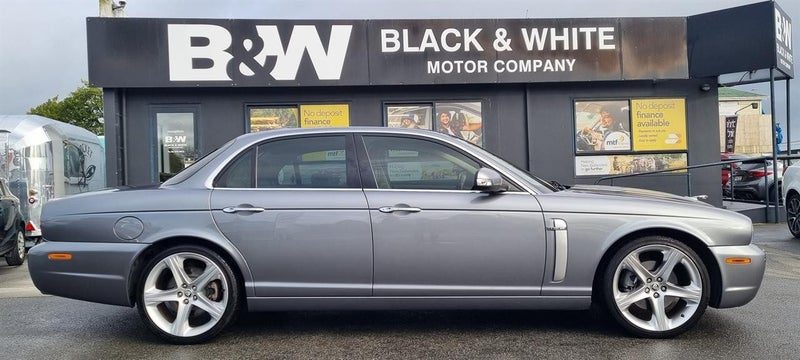 2009 Jaguar XJ SOVEREIGN, photo 2