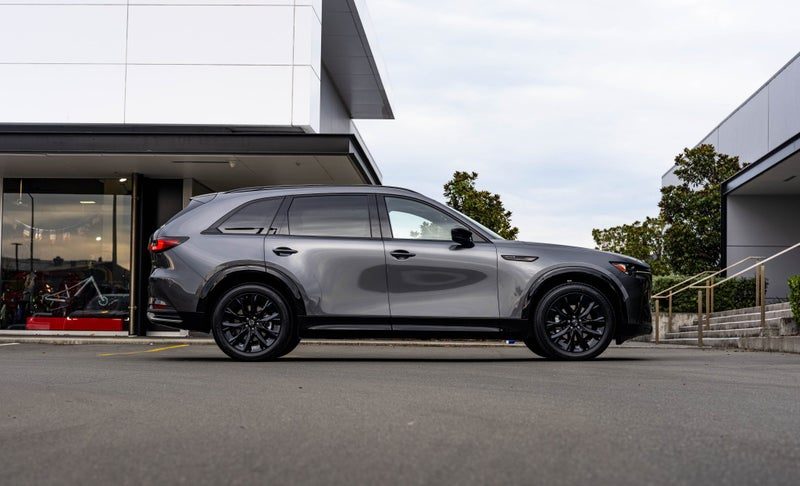 2026 Mazda CX-90 Takami Kuro AWD 3.3 Hybrid, photo 3