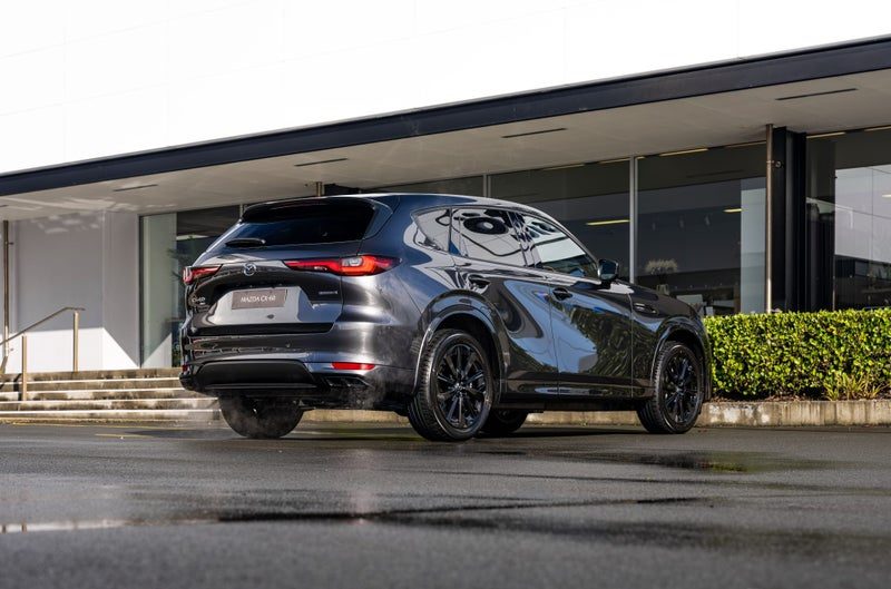 2026 Mazda CX-60 Takami Kuro AWD 3.3 Hybrid, photo 2