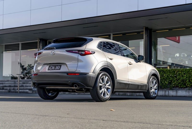 2026 Mazda CX-30 Limited AWD 2.5 Auto, photo 2