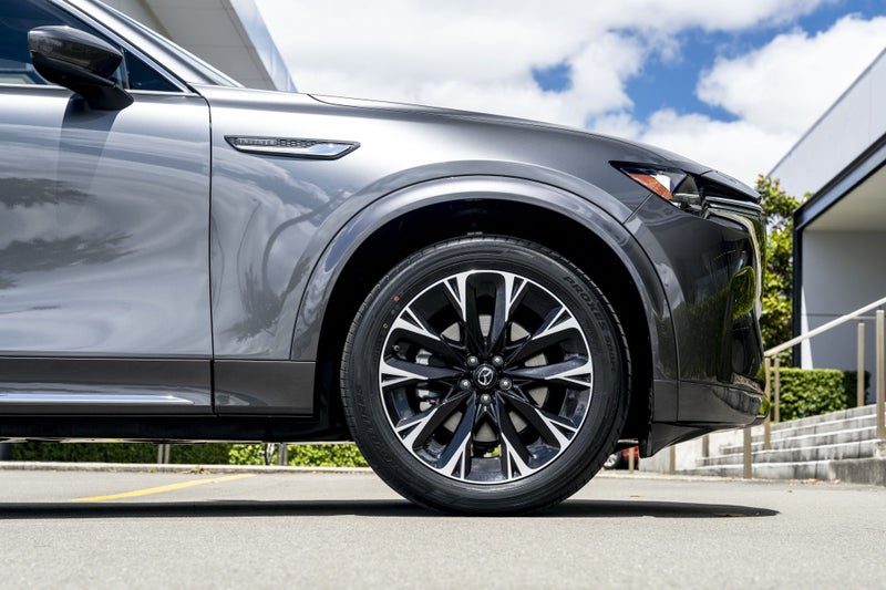 2026 Mazda CX-90 Takami AWD 3.3 Hybrid, photo 3