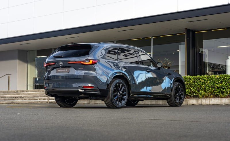 2026 Mazda CX-90 Takami Kuro AWD 3.3 Hybrid, photo 3