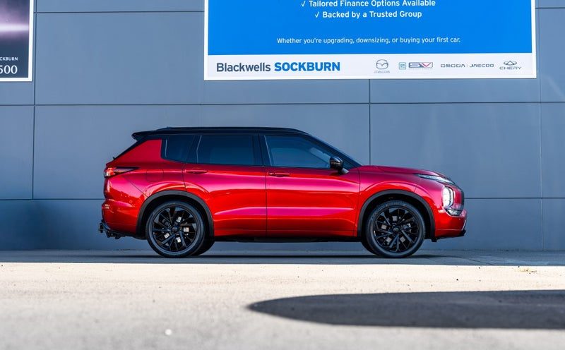 2021 Mitsubishi Outlander Vrx 2.5P/4Wd/Cvt, photo 3