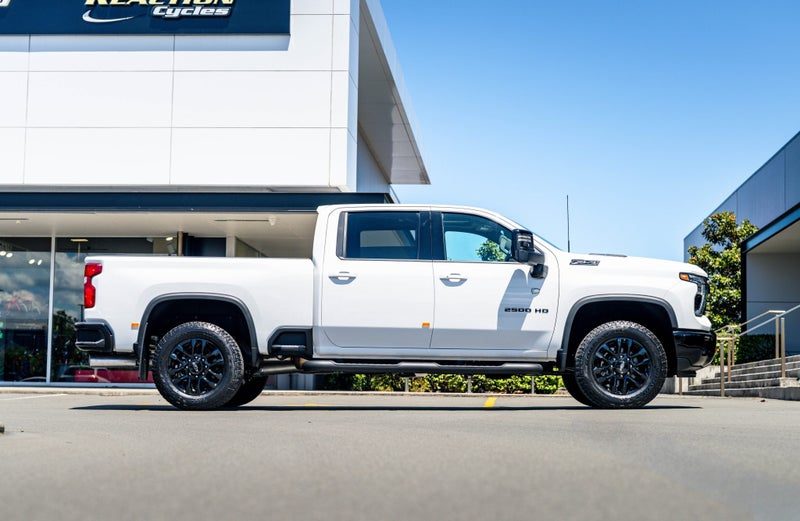 2026 Chevrolet Silverado HD LTZ Premium, photo 2