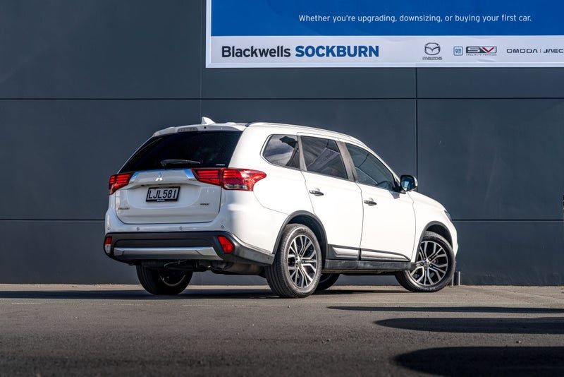 2018 Mitsubishi Outlander Vrx 2.4P/4Wd/Cvt, photo 3