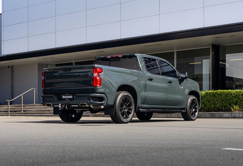 2026 Chevrolet Silverado 1500 LTZ, photo 3