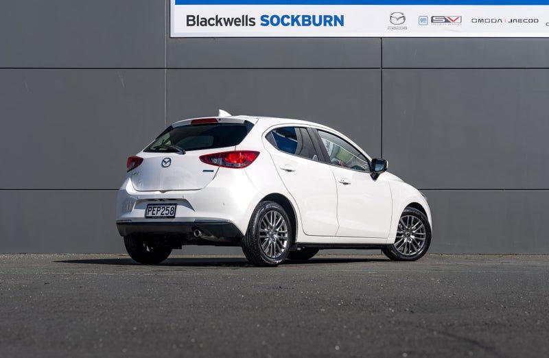 2022 Mazda 2 Ltd 1.5P/6At, photo 2