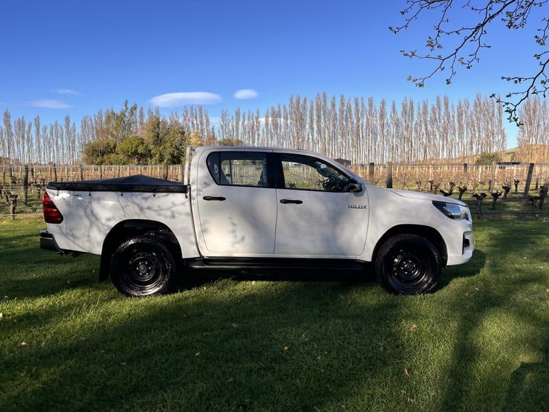 2020 Toyota Hilux SR 2.8DT 6AT 2WD DCW/4D/5S, photo 3