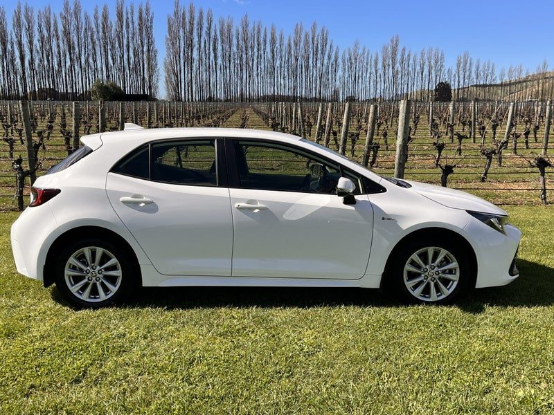 2025 Toyota Corolla GX 1.8P HEV CVT FWD HB/5D/5S, photo 3