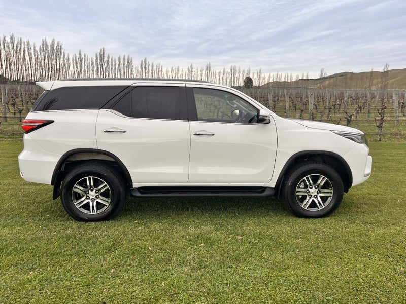 2023 Toyota Fortuner GXL 2.8DT 6AT 4WD WG/5D/7S, photo 3