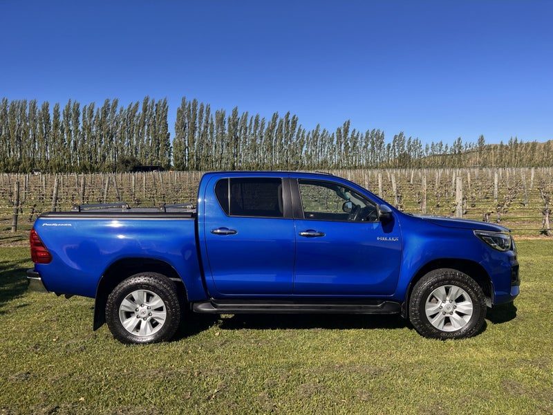 2018 Toyota Hilux SR5, photo 3