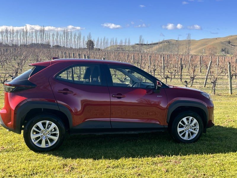 2025 Toyota Yaris Cross GX, photo 3