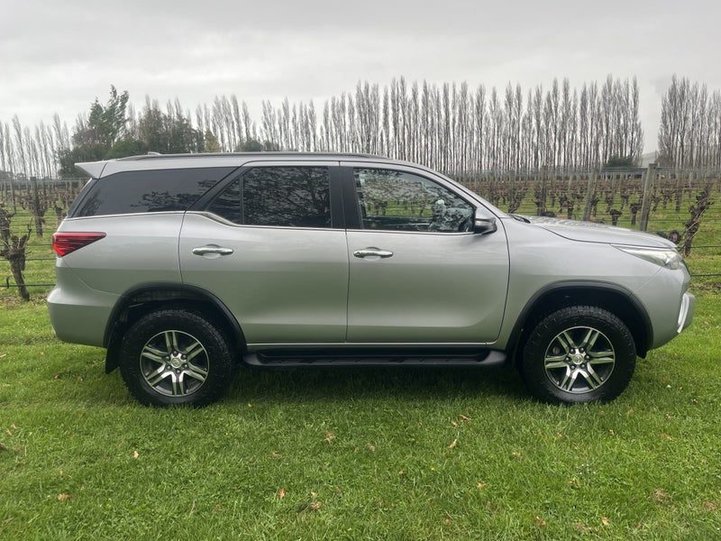2016 Toyota Fortuner 4WD GXL 2.8DT SUV/5 6AT, photo 3