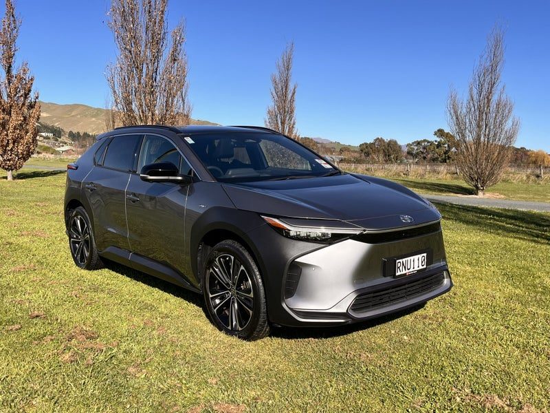 2026 Toyota bZ4X Motion BEV AWD SUV/5D/5S, main photo