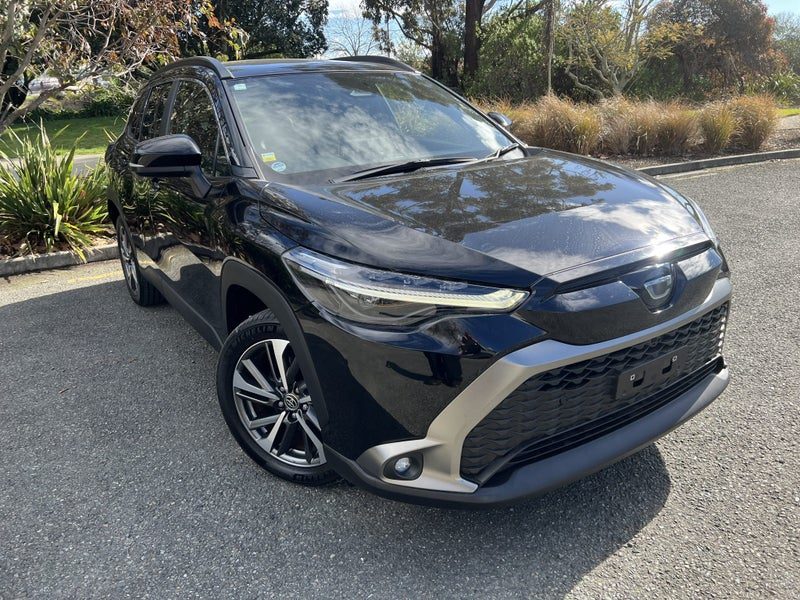 2023 Toyota Corolla Cross 1.8 Hybrid Z, main photo