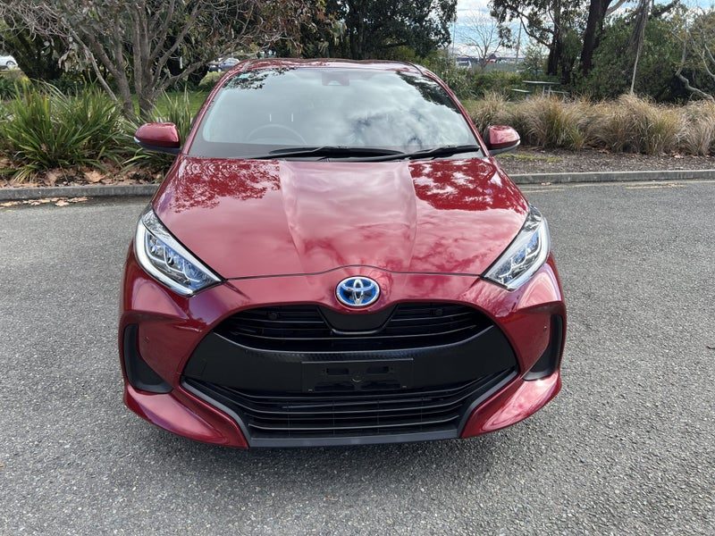 2021 Toyota Yaris 1.5 Hybrid Z 5 Dr Hatch CVT 2WD, photo 2