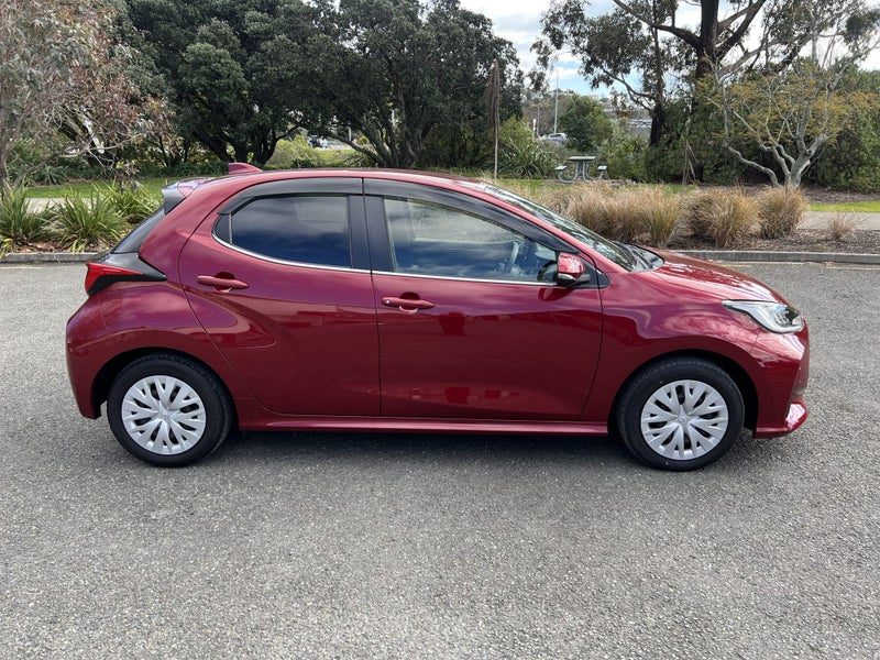 2021 Toyota Yaris 1.5 Hybrid Z 5 Dr Hatch CVT 2WD, photo 3