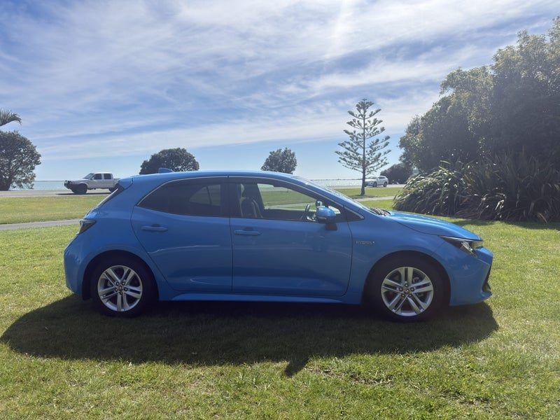 2020 Toyota Corolla Sport 1.8 Hybrid, photo 2