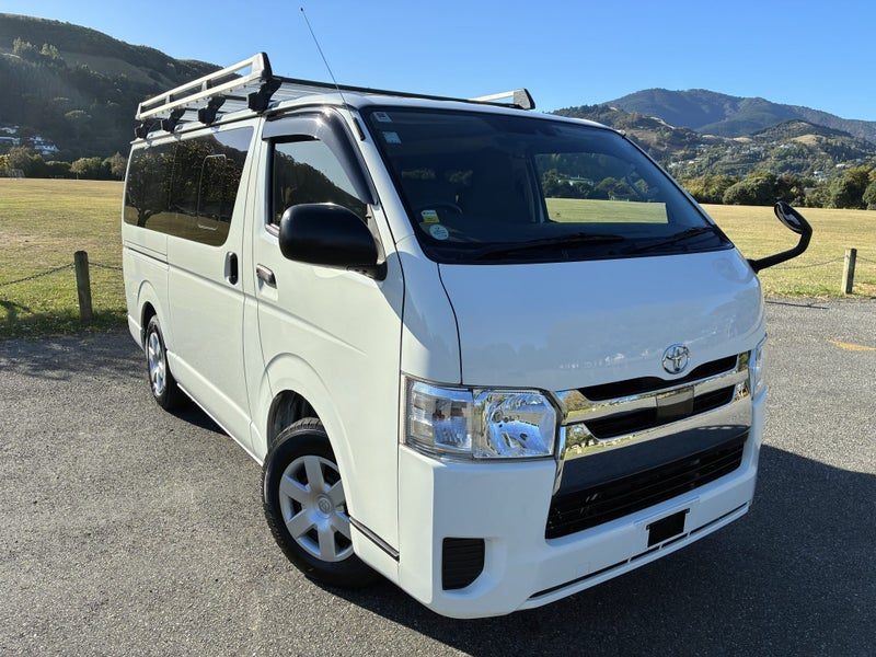 2018 Toyota Hiace DX