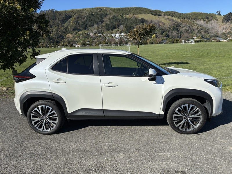 2022 Toyota Yaris Cross Limited 1.5P Hv, photo 2