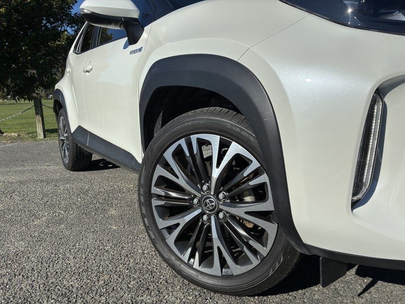 2022 Toyota Yaris Cross Limited 1.5P Hv, photo 3
