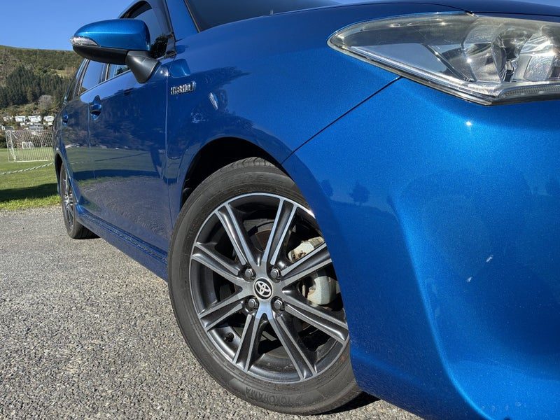 2017 Toyota Corolla Fielder 1.5 Hybrid, photo 2