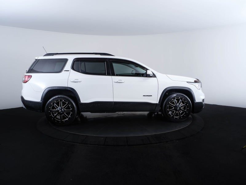 2020 Holden Acadia Sport, photo 2