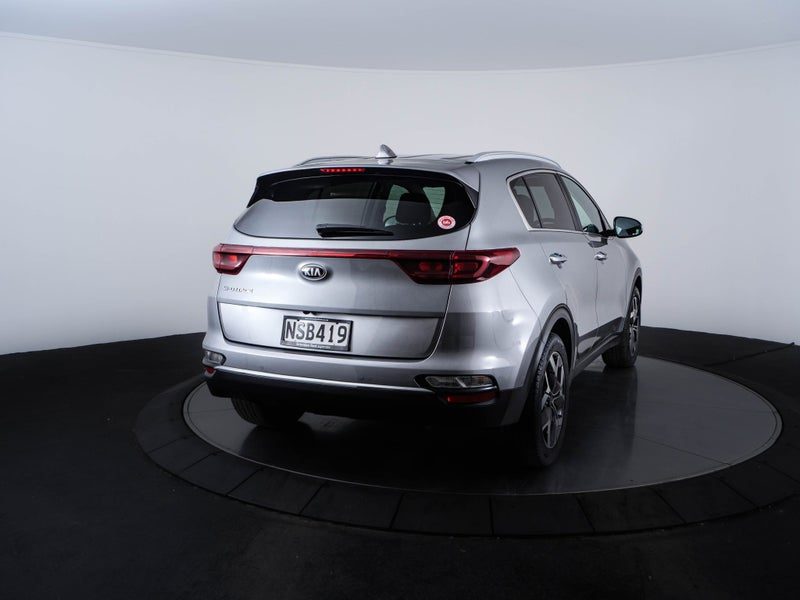 2021 Kia Sportage 2.4L Urban LX+, photo 3