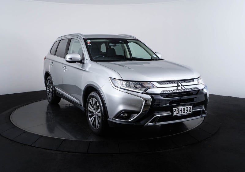 2022 Mitsubishi Outlander XLS 2.4lt AWD petrol