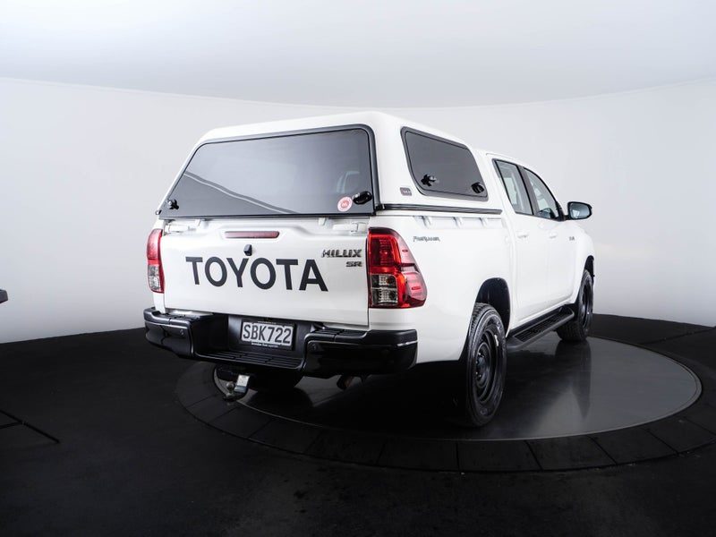 2025 Toyota Hilux SR 2.8DT 6AT 2WD, photo 3