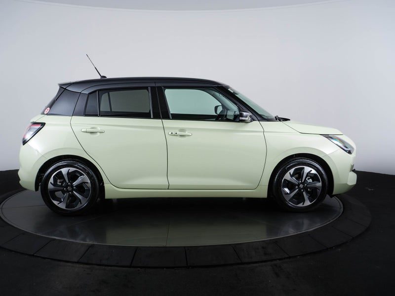 2026 Suzuki Swift HYBRID 1.2 RSC CVT, photo 2