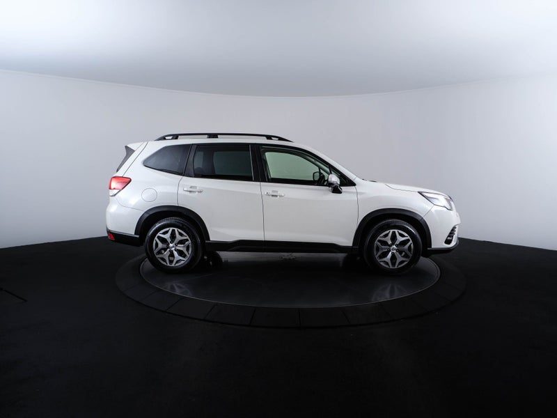 2022 Subaru Forester 2.5lt AWD, photo 2