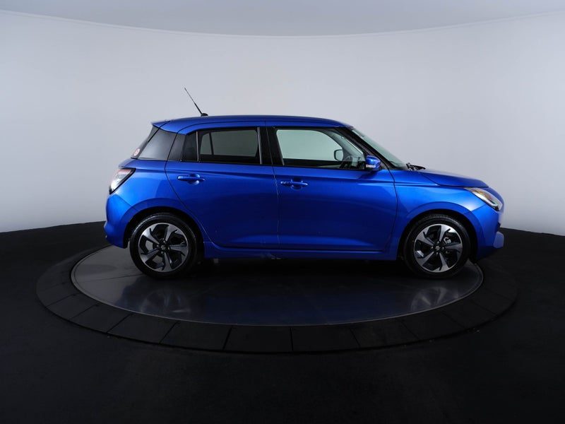 2025 Suzuki Swift RSC Hybrid, photo 2