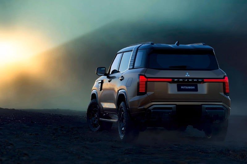 2026 Mitsubishi Pajero VRX, photo 3