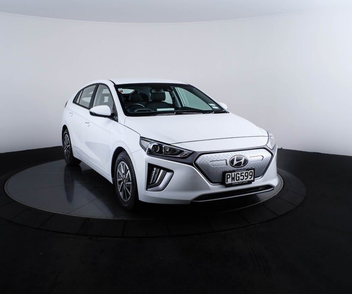 2023 Hyundai IONIQ 100kW EV