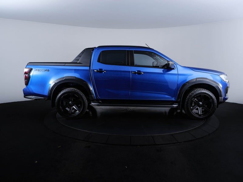 2026 Isuzu D-Max X-Terrain 4x4 Double Cab Auto, photo 2