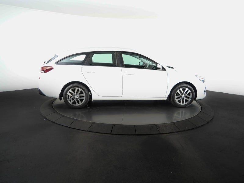 2021 Hyundai i30 PDE Wagon, photo 2