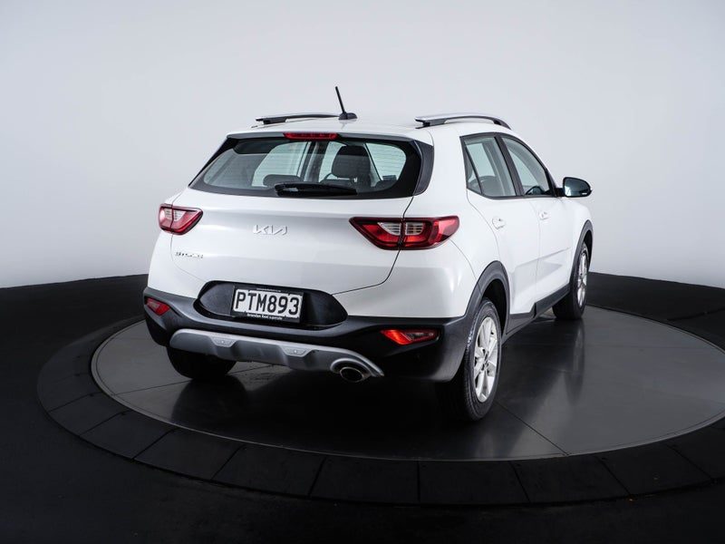 2023 Kia Stonic LX 1.4, photo 3