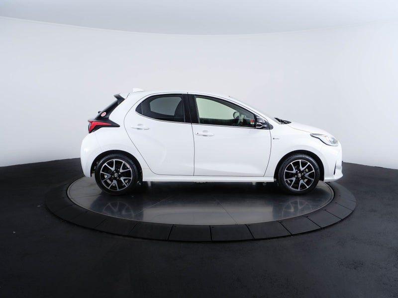 2024 Toyota Yaris ZR Hybrid, photo 2