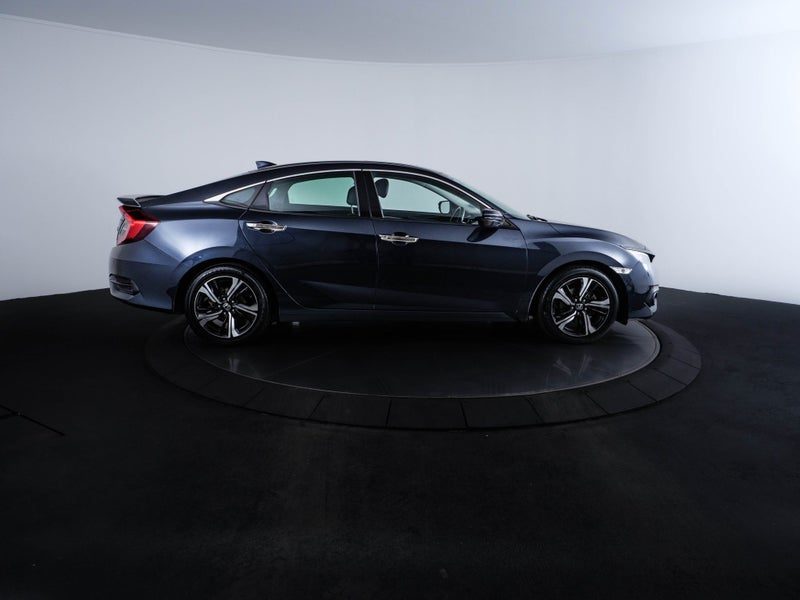 2016 Honda Civic RS Turbo, photo 2