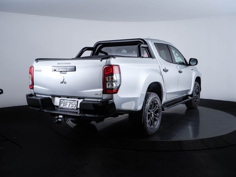 2022 Mitsubishi Triton GLS 4WD, photo 3