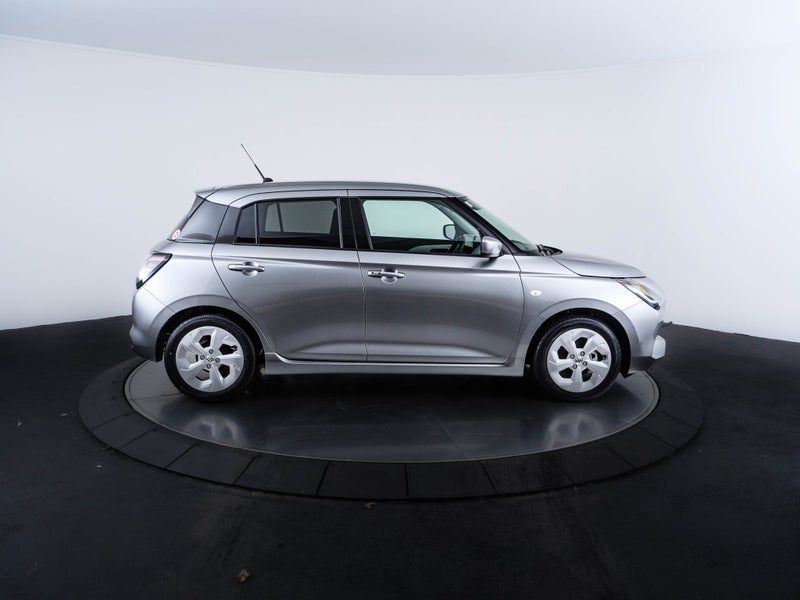 2026 Suzuki Swift Hybrid 1.2 GLZC CVT, photo 2