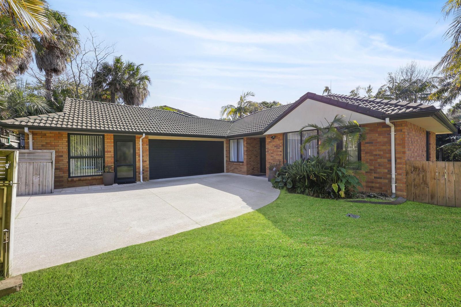71 Regency Park Drive, Gulf Harbour