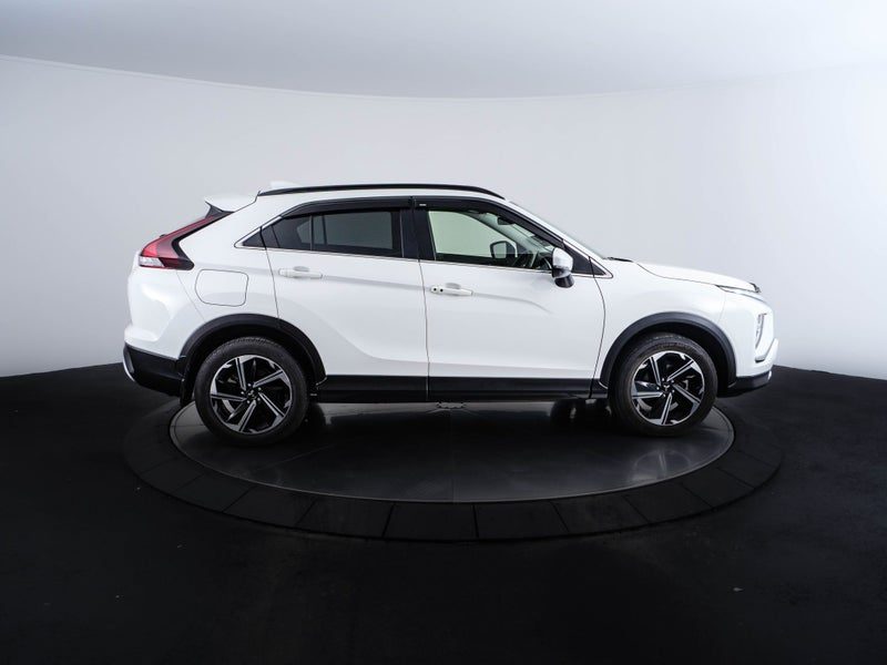 2022 Mitsubishi Eclipse Cross XLS PHEV 4WD, photo 2
