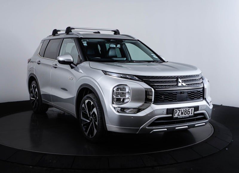 2023 Mitsubishi Outlander VRX PHEV 4WD