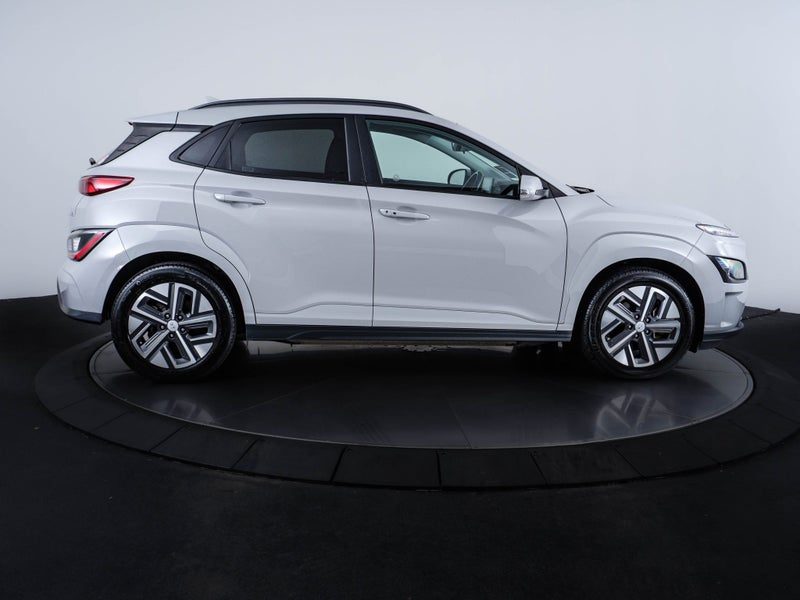 2021 Hyundai Kona EV 64kWh/EV/FD, photo 2