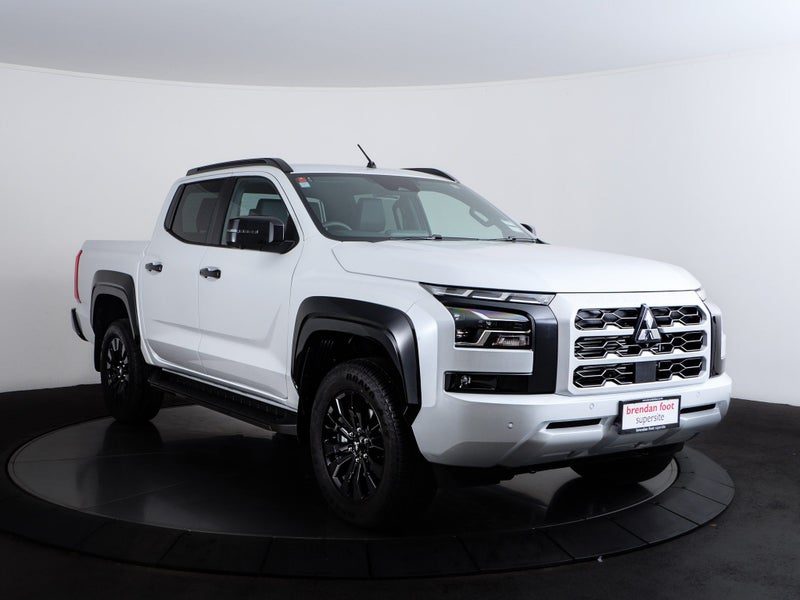 2026 Mitsubishi Triton DC WS 2.4D VRX 4WD 6AT, main photo